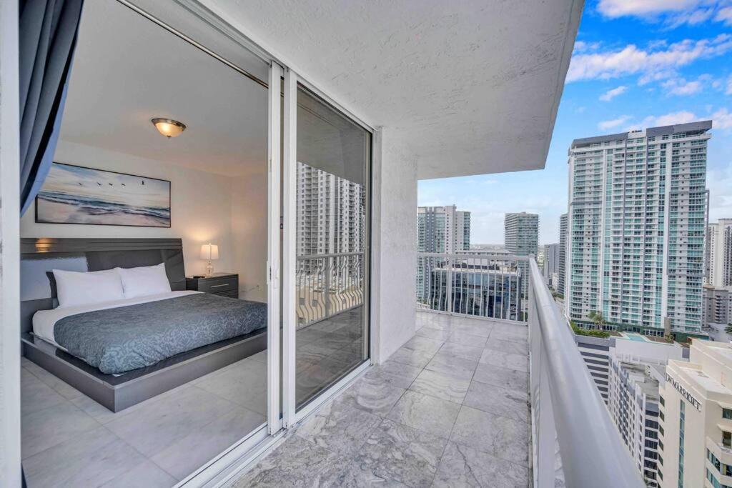 Iconic High Floor 3 Bedrooms In The Heart Of Miami Exteriör bild
