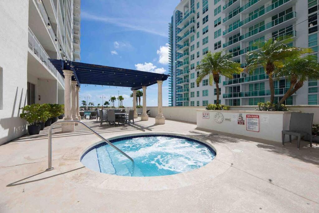 Iconic High Floor 3 Bedrooms In The Heart Of Miami Exteriör bild