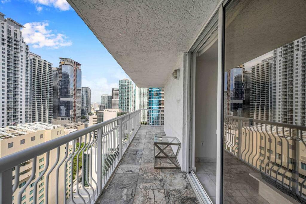 Iconic High Floor 3 Bedrooms In The Heart Of Miami Exteriör bild