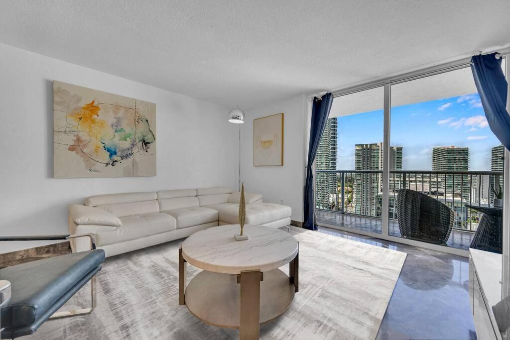 Iconic High Floor 3 Bedrooms In The Heart Of Miami Exteriör bild